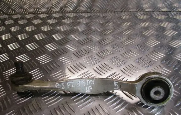 Volkswagen PASSAT B5.5 Front control arm