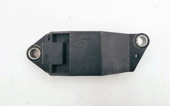 Mercedes-Benz E W211 Airbag deployment crash/impact sensor 0018209326 A0018209326