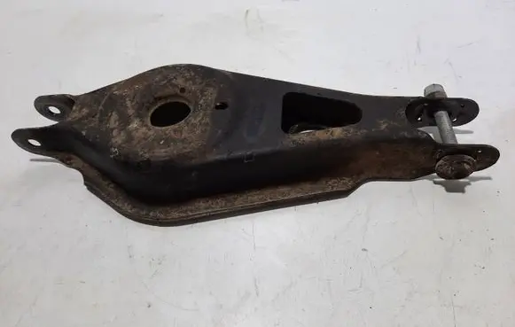 Chrysler Pacifica Rear control arm 68218021AA