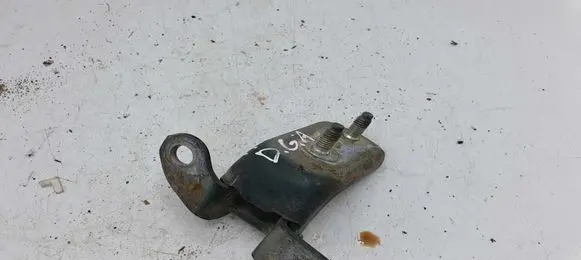 Toyota Avensis T220 Rear door lower hinge NOCODE
