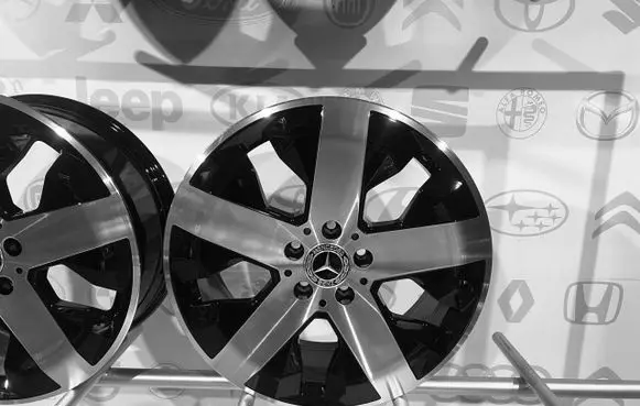 Mercedes-Benz B W247 R18 alloy rim 