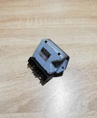 Toyota Prius (XW20) Heater blower motor/fan resistor 8716547020 4993001200