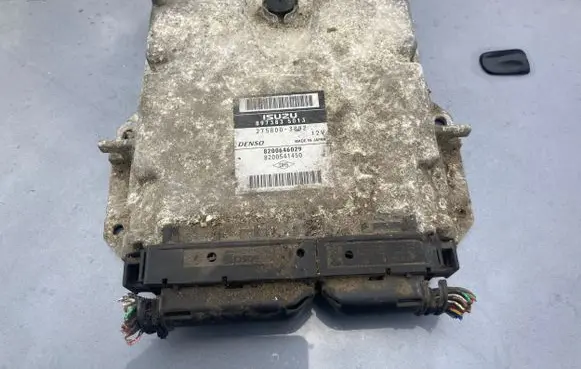 Renault Espace - Grand espace IV Engine control unit/module 8200646029 2758003892 8200541450