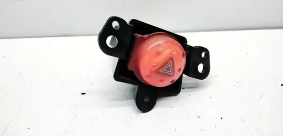 Nissan Almera Tino Hazard light switch 06016
