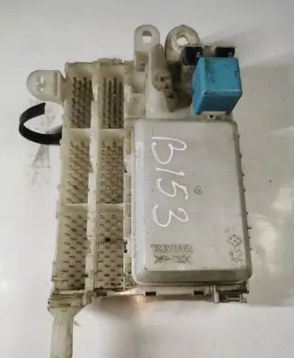 Toyota Hilux (AN10, AN20, AN30) Fuse module Mm719 PPT30