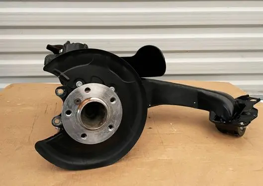 Mini Clubman F54 Rear wheel hub spindle/knuckle 6851579