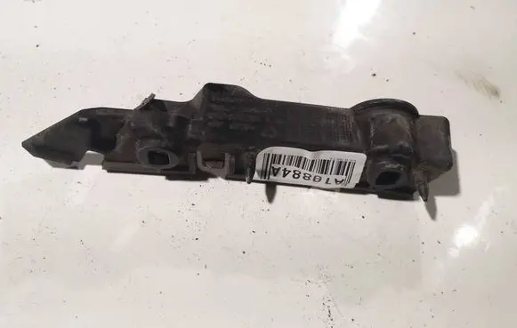 Audi A5 8T 8F Front bumper mounting bracket 8t0807284a