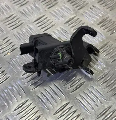 Citroen C5 Turbo solenoid valve 9660693180