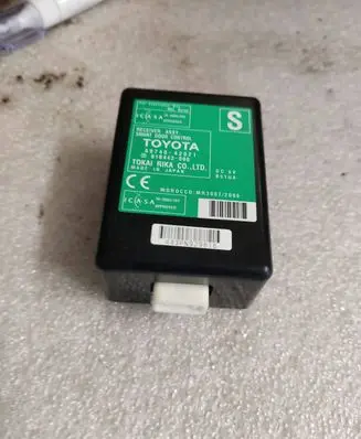 Toyota RAV 4 (XA30) Door control unit/module 8974042021