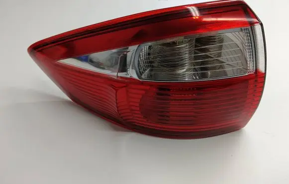 Ford C-MAX II Rear/tail lights AM5113405BE