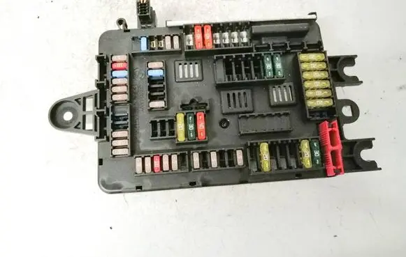 BMW 1 F20 F21 Fuse box set 926111103 6114v8