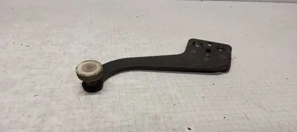 Volkswagen Transporter - Caravelle T5 Sliding door upper roller guide/hinge 7H0843436E 09005