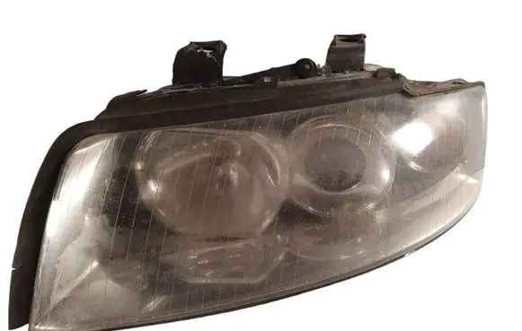 Audi A4 S4 B6 8E 8H Headlight/headlamp