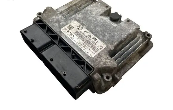 Volkswagen PASSAT B6 Engine control unit/module 03G906056L 03G906021AB 0281015023