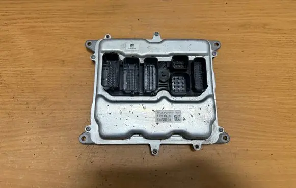 BMW 1 F20 F21 Engine control unit/module 8610484 0261S09219