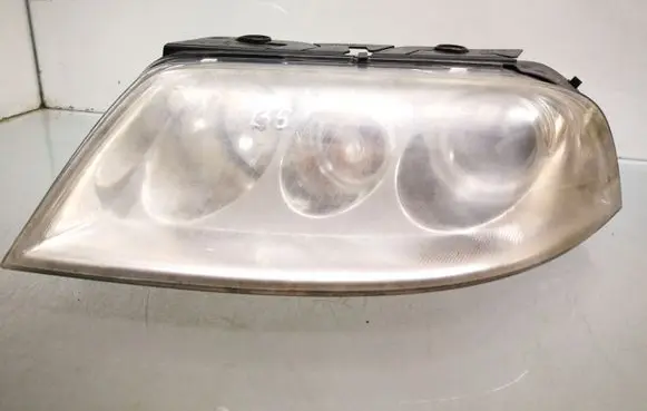 Volkswagen PASSAT B5.5 Headlight/headlamp 3B7941015M 1EL00834001