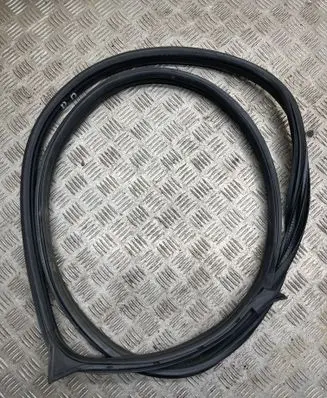 Mercedes-Benz CLS C218 X218 Front door rubber seal A21677200278