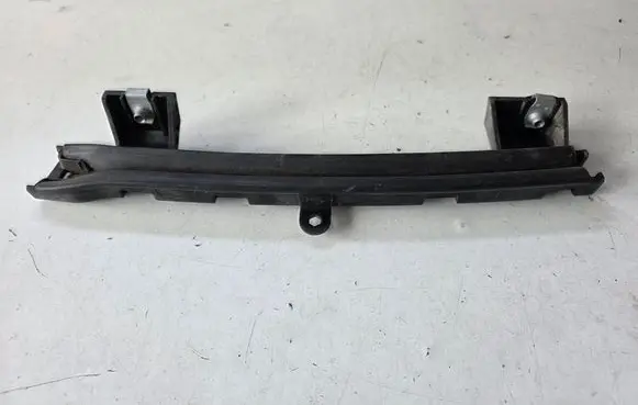 Opel Insignia B Rear door windshield rail 422178561