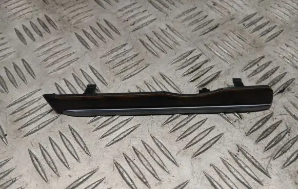 Mercedes-Benz E C207 W207 Panel trim A2076800693