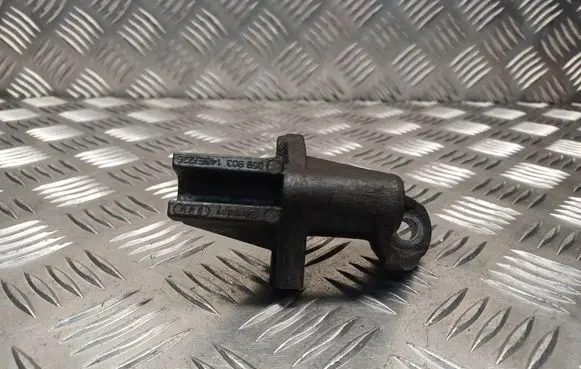 Audi A6 S6 C5 4B Generator/alternator bracket 059903143E