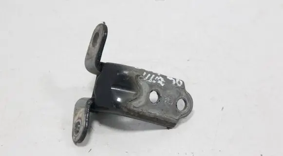KIA Ceed Front door upper hinge A046057