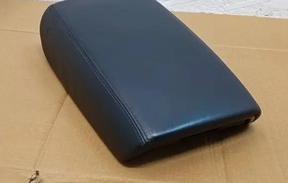 Audi A7 S7 4G Cover in windowsill 