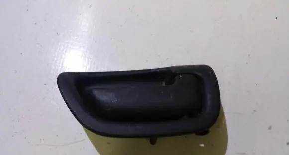 Chrysler Stratus Rear door interior handle V68888