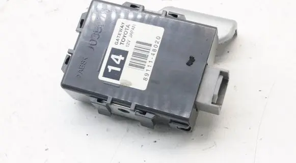 Lexus RX 330 - 350 - 400H Gateway control module 8911148020