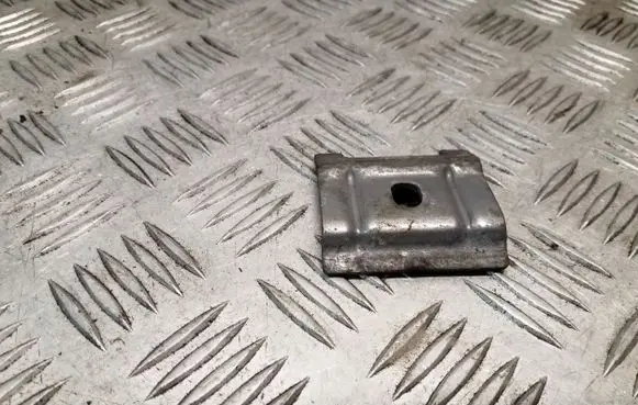 Volkswagen Tiguan Battery bracket 