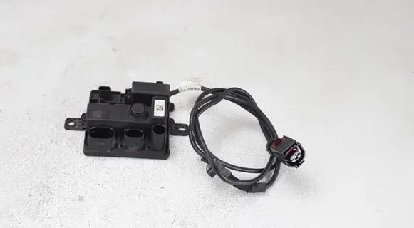 BMW 3 F30 F35 F31 Power management control unit 7591534