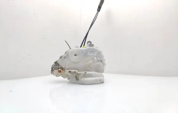 Honda CR-V Front door lock 72151SWAG1 SWAG1LHFR EUL0107160A