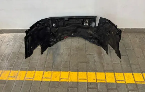 Mercedes-Benz E W213 Heat shield in engine bay A2536207800 4013231C 20160318
