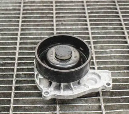 Mini Clubman F54 Water pump 2184G1