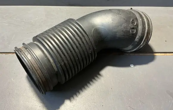 Peugeot 407 Air intake hose/pipe 9655137080