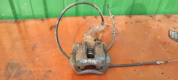 Rear brake caliper