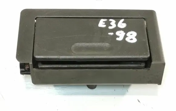 Ashtray (front)