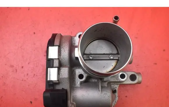 Hyundai Kona I Throttle body valve 3510003HA0