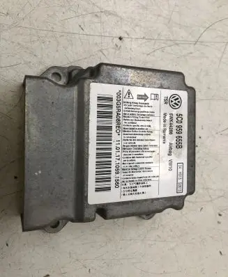 Volkswagen Golf VI Airbag control unit/module 5C0959655B