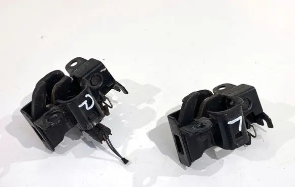 Mercedes-Benz R W251 Engine bonnet/hood lock/catch
