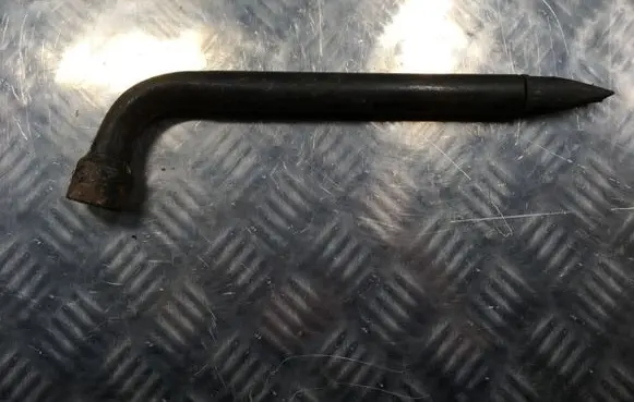 Ford Focus Wheel nut wrench 93BB17032AB