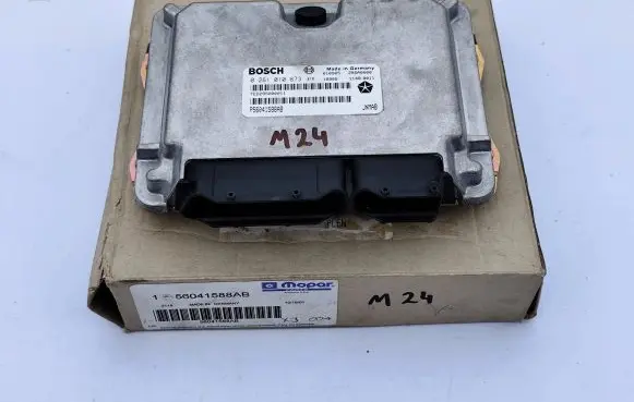 Jeep Grand Cherokee Engine control unit/module P56041588AB 28SA0000 0281010873