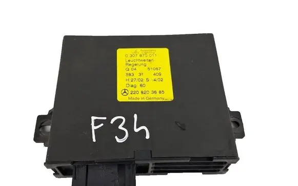 Mercedes-Benz S W220 Light module LCM 2208203685