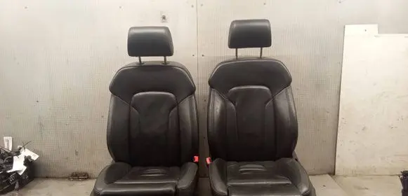 Audi Q7 4L Seat and door cards trim set 