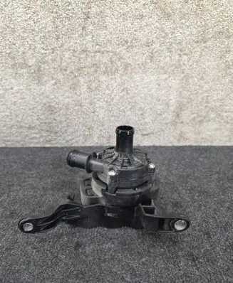 Skoda Octavia Mk4 Electric auxiliary coolant/water pump 3WA965567B 5WA121093J