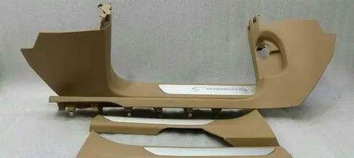 Porsche Panamera (970) Front door trim (molding) 970555517