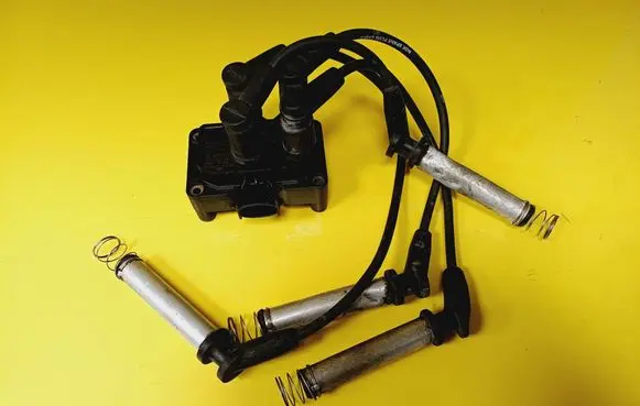 Ford Fiesta High voltage ignition coil 0221503490