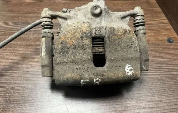 Volkswagen PASSAT B8 USA Front brake caliper 6799D