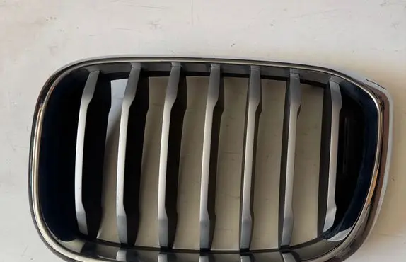 BMW X3 G01 Front grill 7469435 7440853