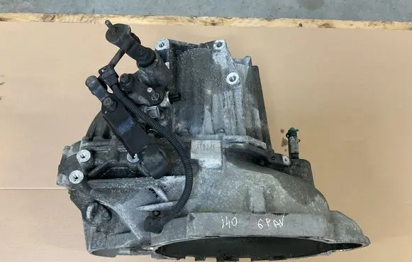 Hyundai i40 Manual 6 speed gearbox SF81JF