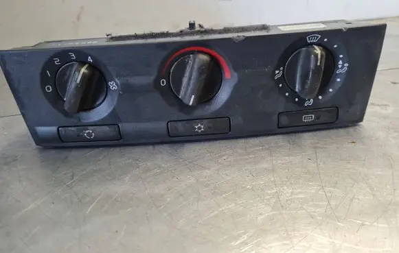 Volvo S40, V40 Climate control unit 9041704797 889096
